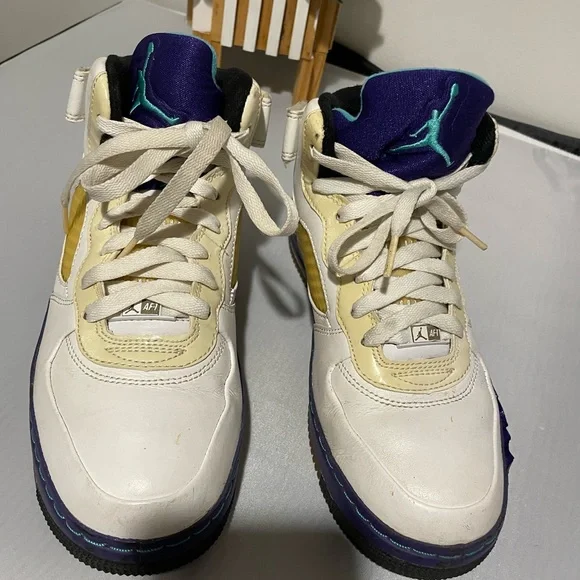 Nike Air Jordan Sz. 5.5Y Nike 318609-102 Grape Ice Emerald - Picture 1 of 10